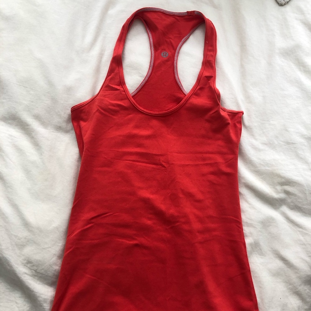 Lulu lemon shirt